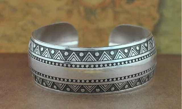 Bohemian Antalya bangles,antique Silver plated carve pattern Statement, Boho Coachella, Festival Turkish hand Jewelry, elephant