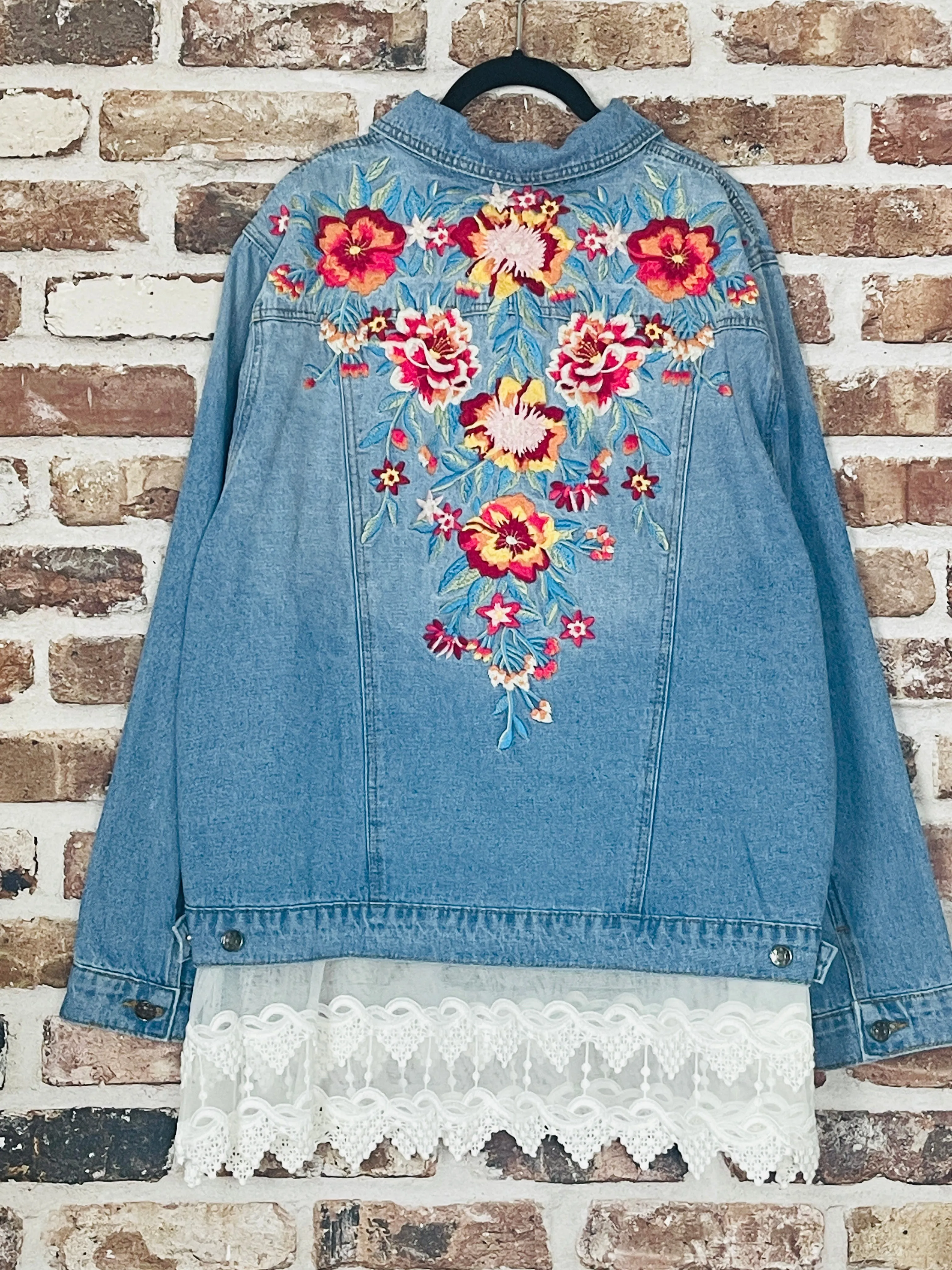 Calm Boho Chic Embroidered Denim Jacket