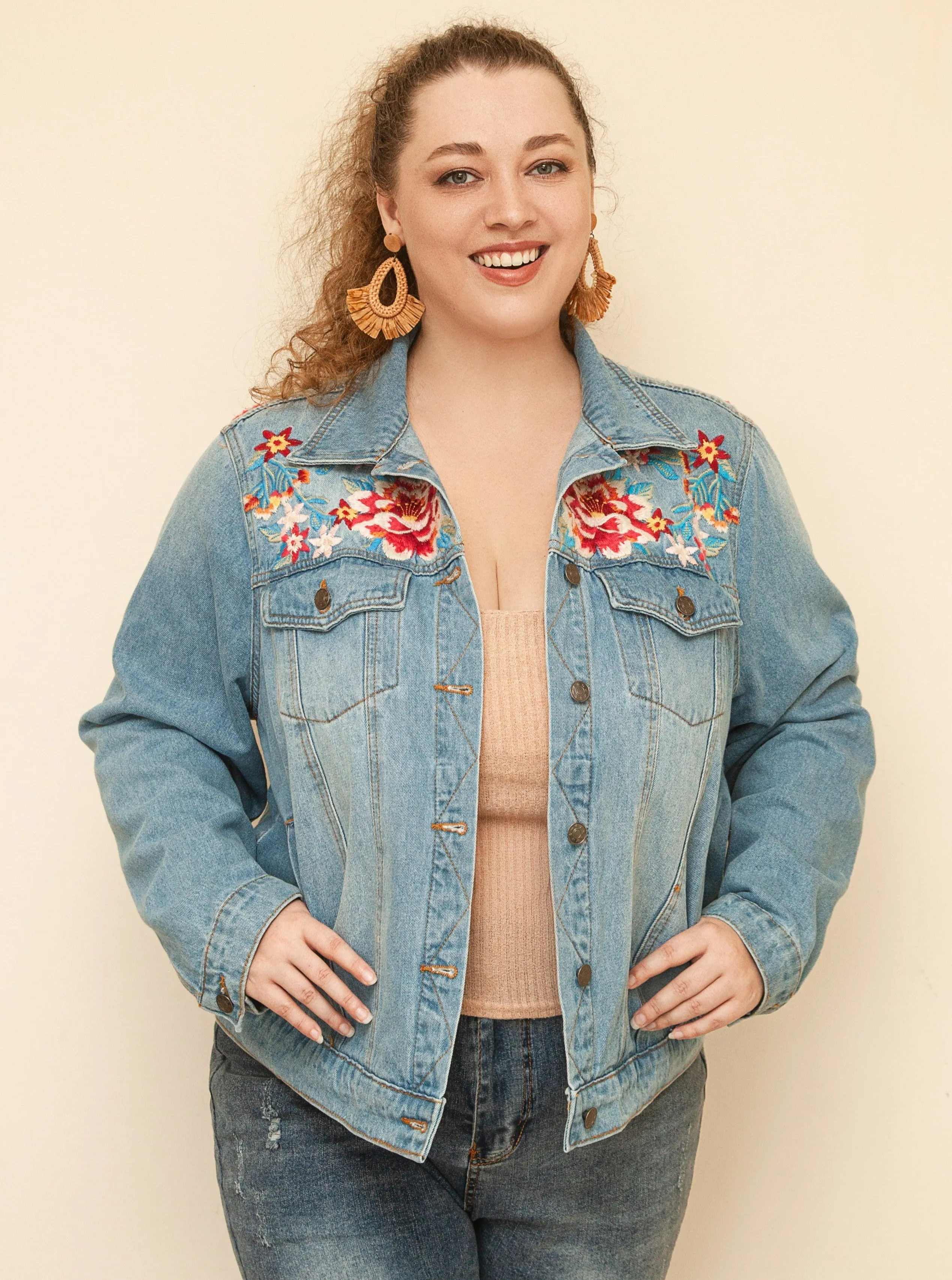 Calm Boho Chic Embroidered Denim Jacket