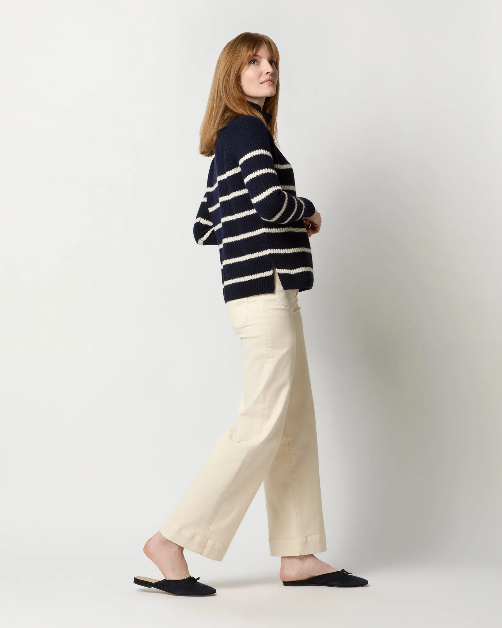 Dana Shaker-Stitch Turtleneck Sweater in Navy/Crème Stripe Cashmere