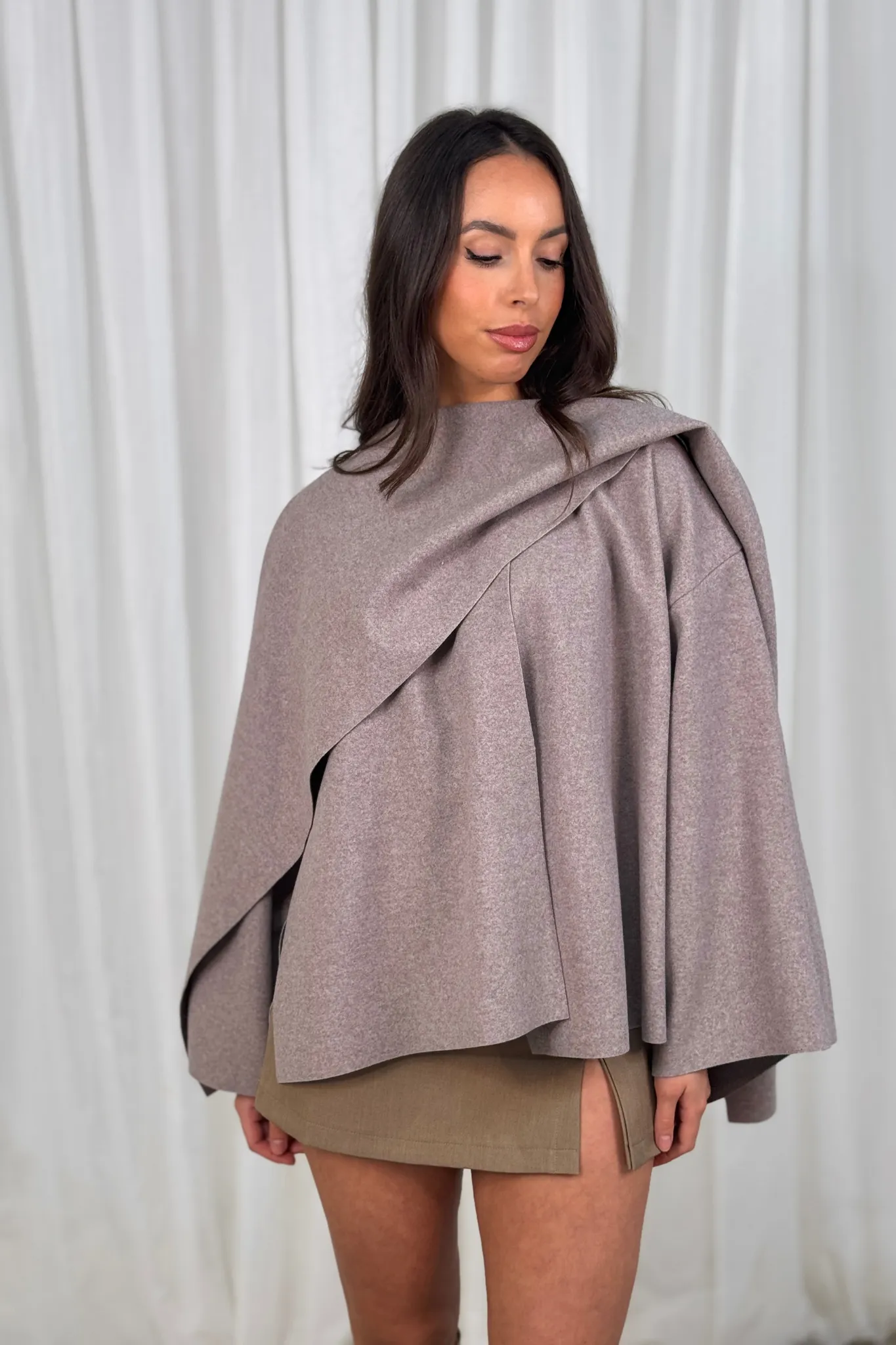 Indie Cape With Scarf In Taupe