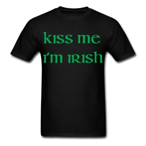 Kiss Me I'm Irish Men's Classic T-Shirt