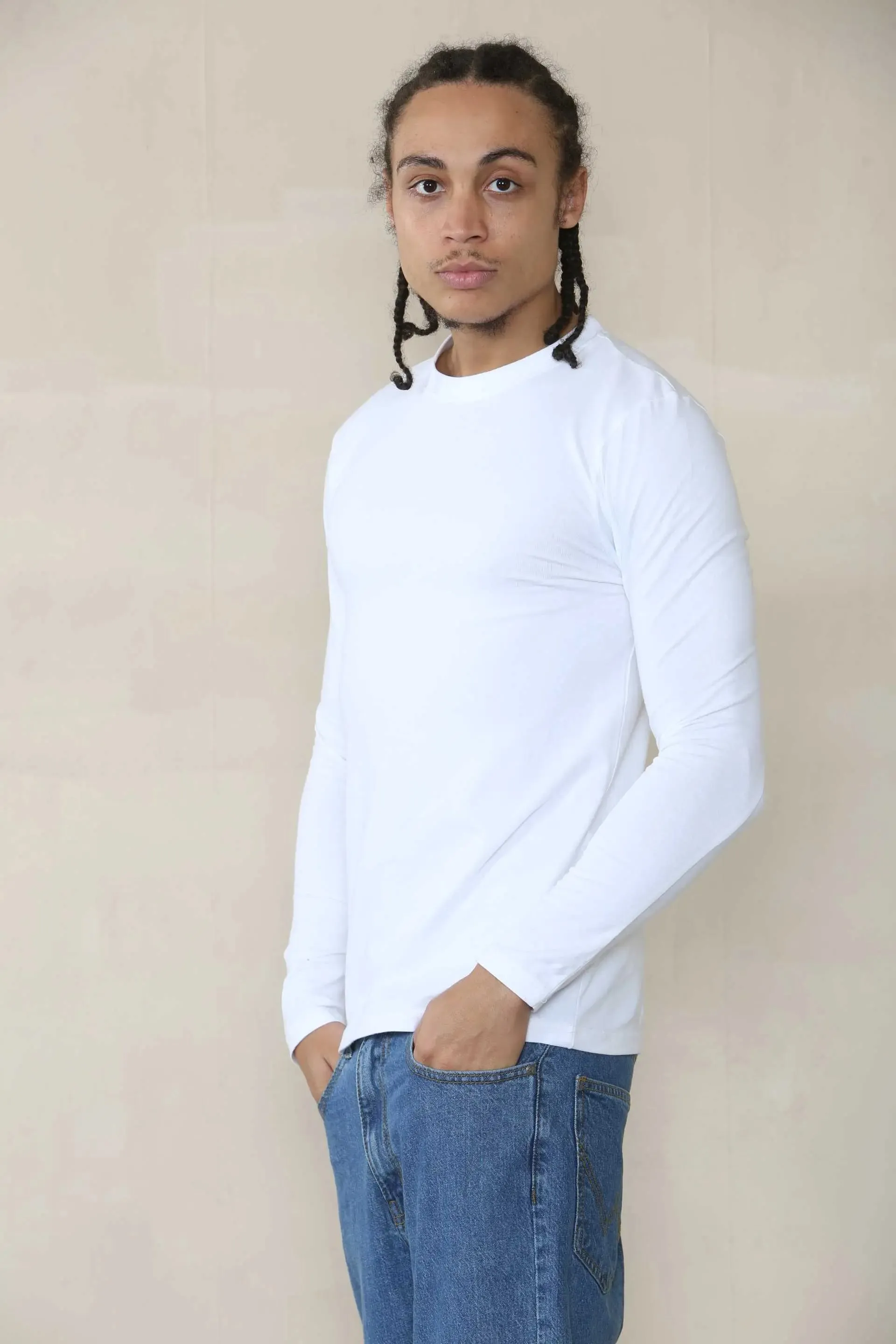 Long Sleeve Muscle Fit T-shirt - White