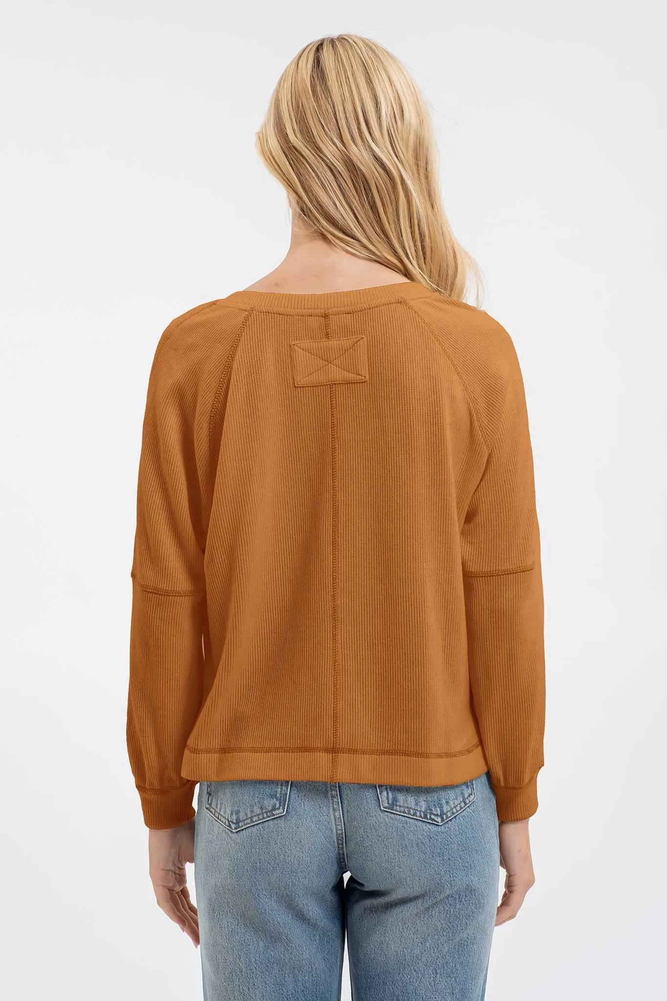 RAGLAN LONG SLEEVE HENLEY KNIT TOP