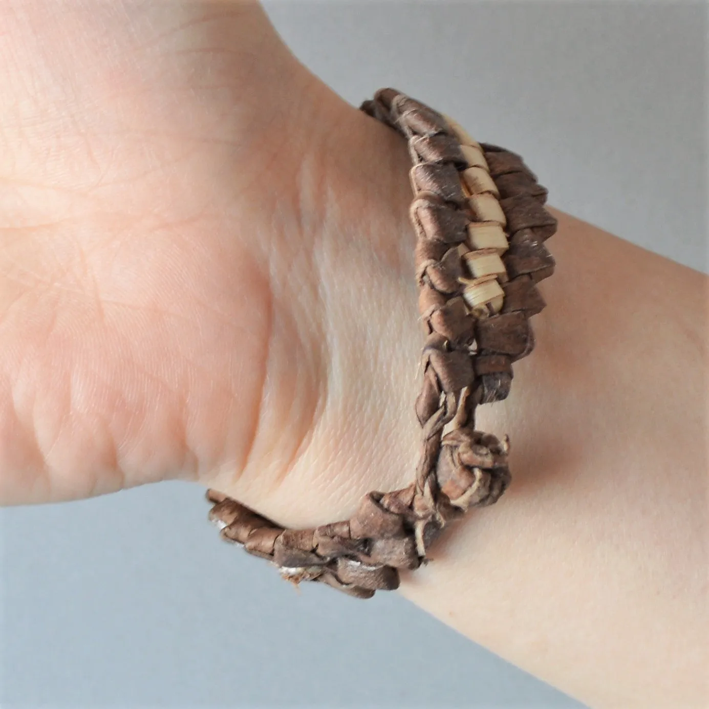 Shalateen Handmade braided leather bracelet